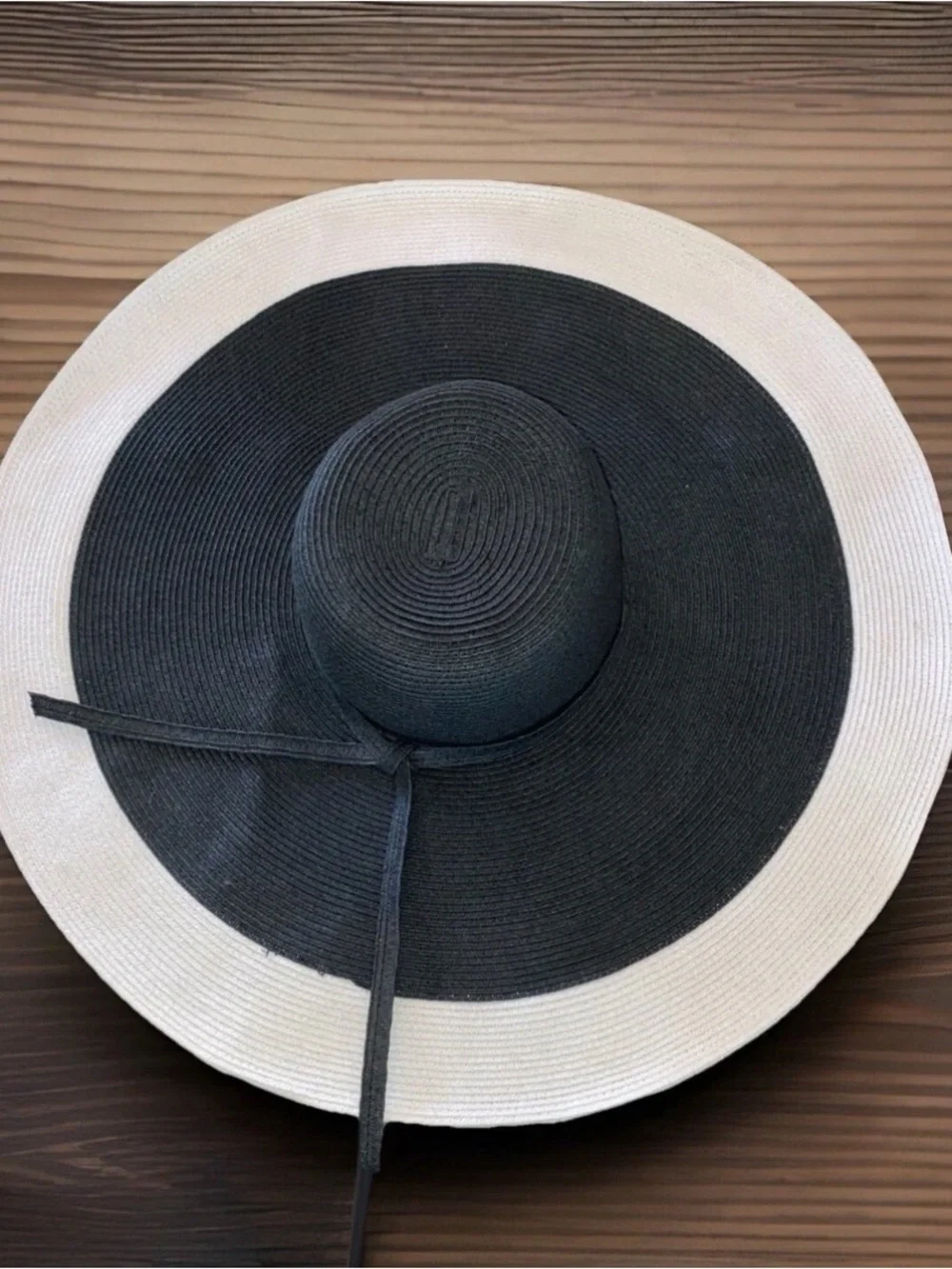 Scala Wide Brim Straw Sun Hat - Black and White